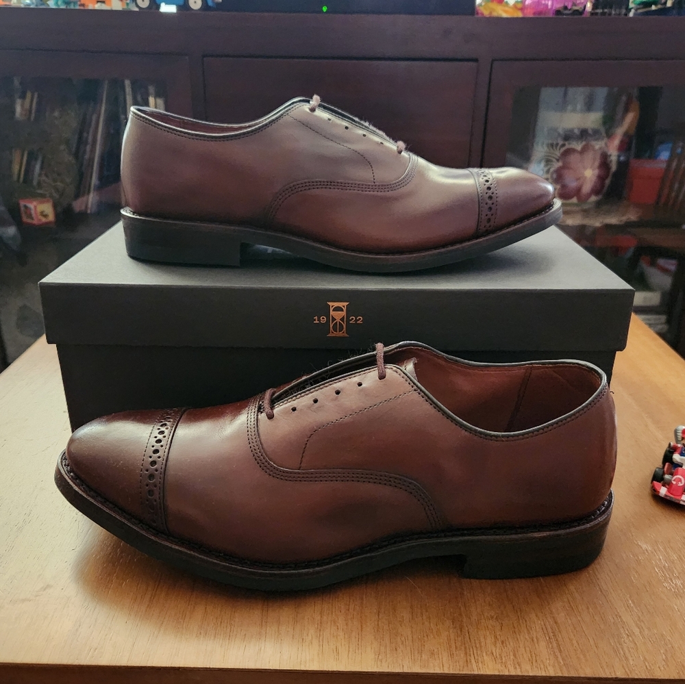 Allen Edmonds Fifth Avenue Oxfords
